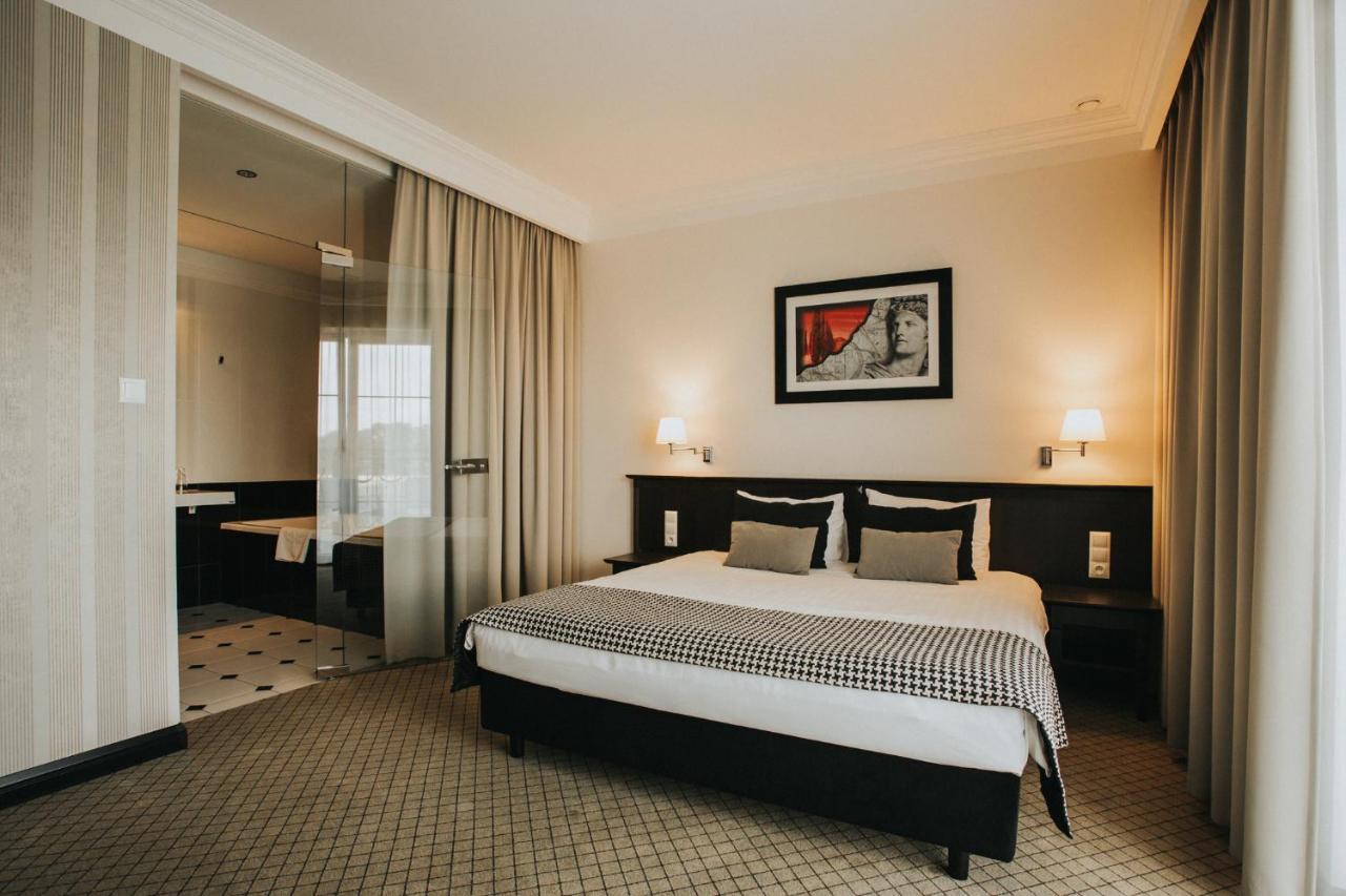 Hotel Toscania Włoszakowice Eksteriør bilde