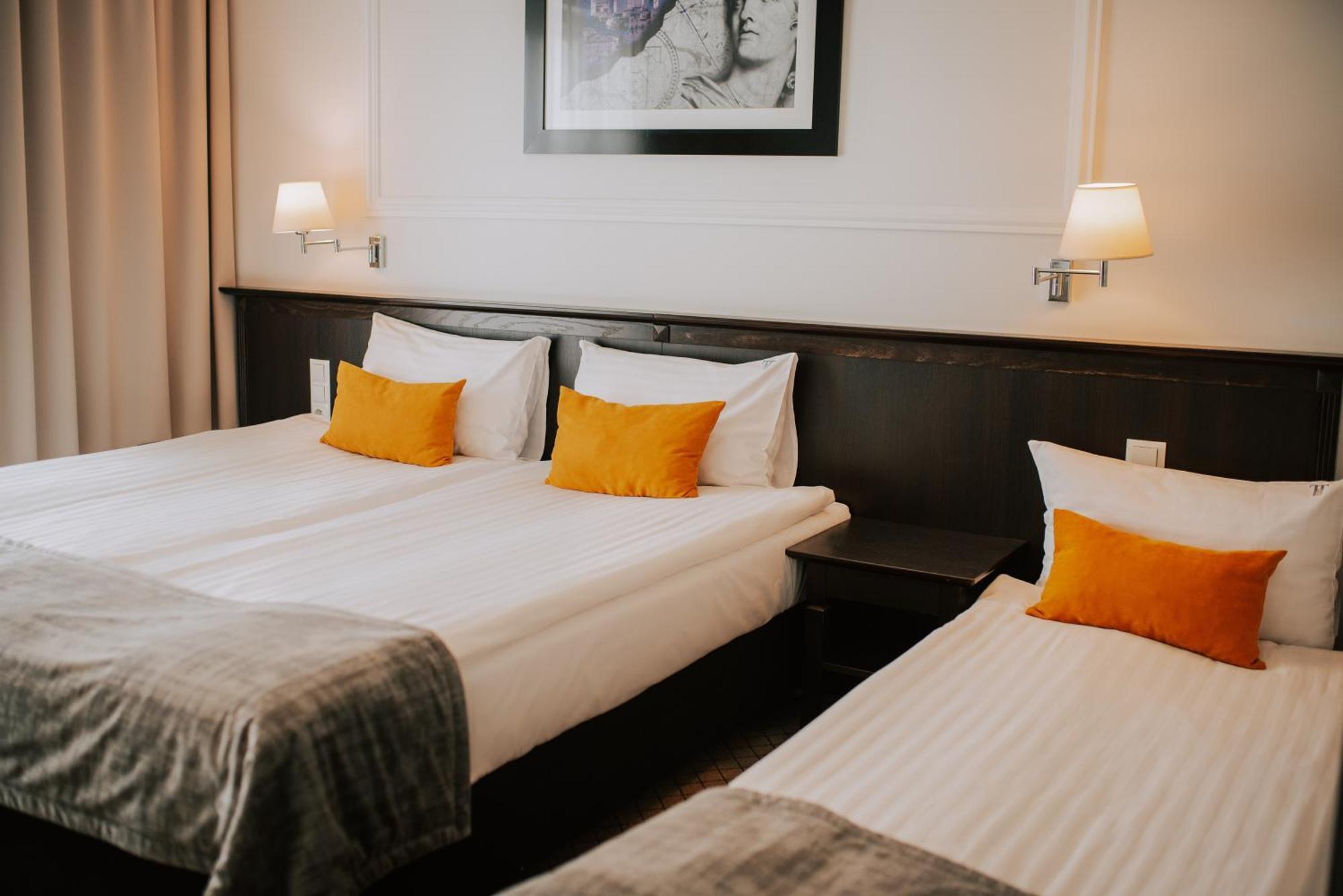 Hotel Toscania Włoszakowice Eksteriør bilde