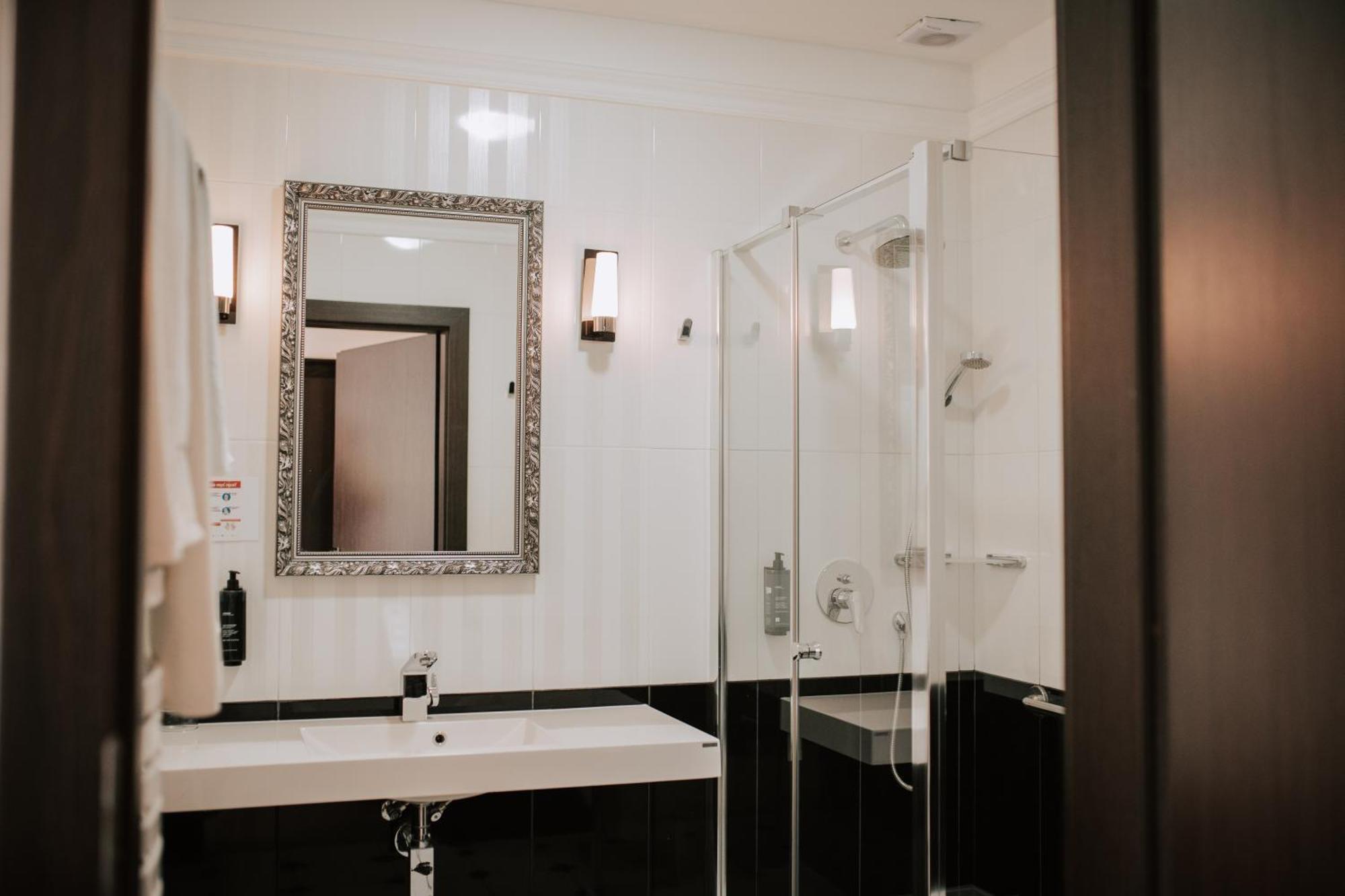 Hotel Toscania Włoszakowice Eksteriør bilde